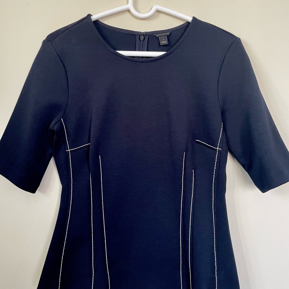 Ann Taylor 2-Pc knit. Soft black with off white piping, size S.